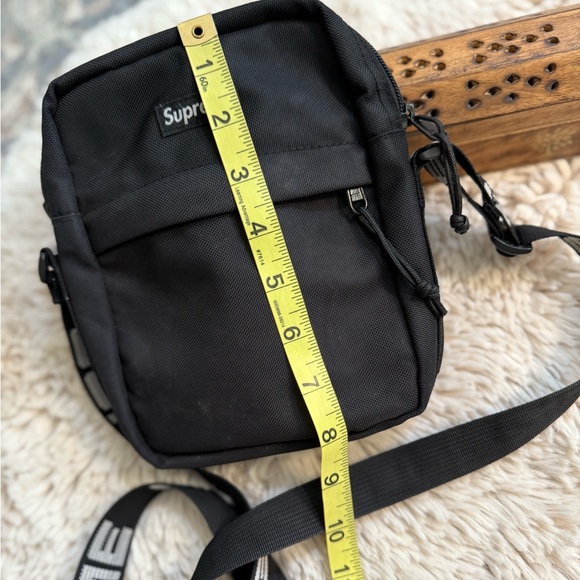 Supreme Cordura Black Crossbody Bag Unisex SS18 - Picture 12 of 13